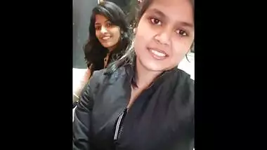 Leaked Pics of Kolkata Girl Sweta having funwith boyfriend.