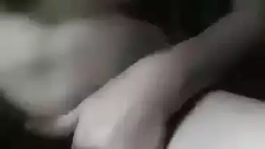 Beautiful village bhabi showing tight pussy