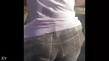 Jiggly thick indian butt. Im back for more