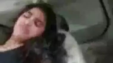 Pakistani girlfriend xxx mms inside car