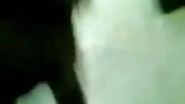 सेक्स के भूखे पति ने बीवी की मस्त चुदाई की