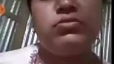 BD Girl Showing Her Boobs On Video Call