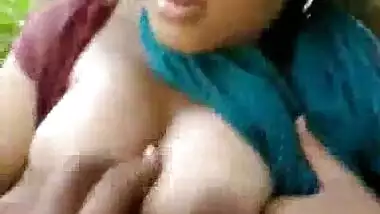 Desi village big boobs bhabhi outdoor xxx