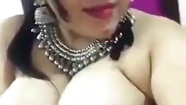 Mallu big boob show video