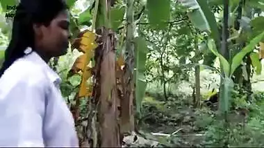 Bengaluru village maid outdoor bath captured by local guy