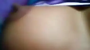 Desi village girl showing boobs