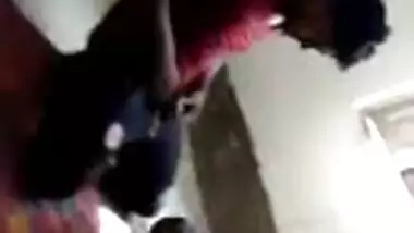 तीन तीन लड़को और एक रंडी चाची के चुदाई वीडियो