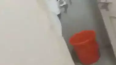 Tamil xxx MMS of a desi couple fucking in a hotel room