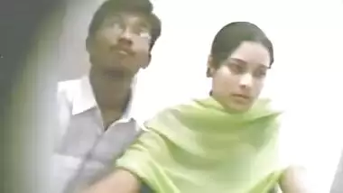 Fauzia In Cyber Cafe - Movies.