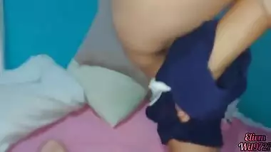 Colegiala Le Muestra A Su Novio Lo Que Se Va A Comer