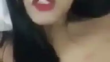 Teen Indian feels good flaunting XXX tits and pussy in sex performance