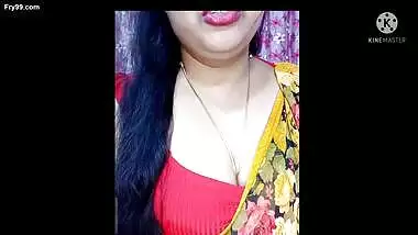 Desi Aunty Monika’s live webcam show