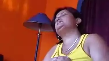 Indian - BBW Domme Facesits Her Slave