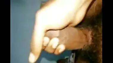 Jaipur guy masturbating Hard… cum splash