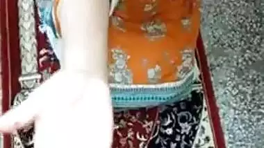 Pk cute bhabi shy ,devar bhabi mast video-2