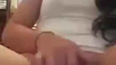 Mind-blowing INDIAN Girlfriend Masturbation...