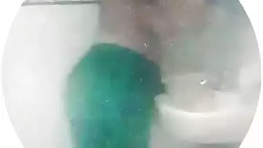 Boobby girl bath