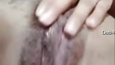 Today Exclusive- Lankan Wife Showing Her Wet Pussy