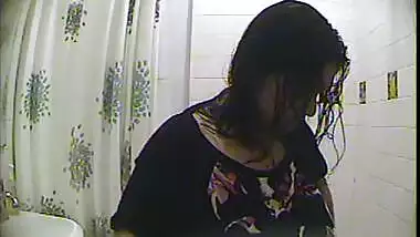 Indian Girlfriend DC in Hidden Shower Cam 3