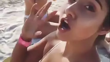 Desi hot girl sea beach