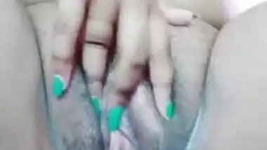 Today Exclusive- Horny Desi Girl Enjoying With Dildo Part 1