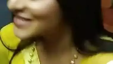 Monalisa bhabhi sexy in saree selfie video