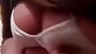 sexy girl shown boob.mp4