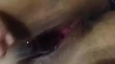 Lonely unsatisfied Pakistani wife masturbating pussy