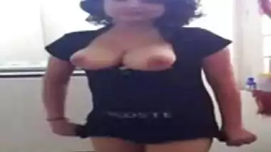 Mumbai bhabhi hot striptease before sex