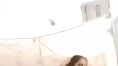 Bhabhi making video