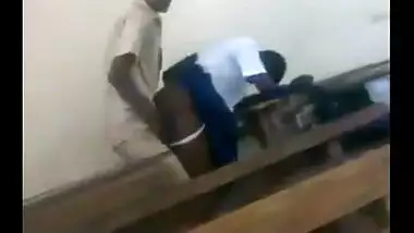 Desi teen school girl fucked by security guard