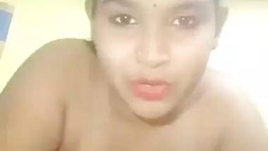 Desi hot bhabhi sucking hubby dick