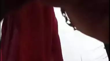 Desi couple fucks outdoors in the mallu sex