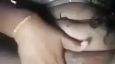 Unsatisfied Bhabi fingering her pussy