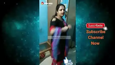 aunty dance