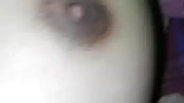 चुदाई से आदमी ने चूत में बनाया कुआं!