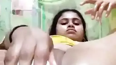 Desi sexy village bhabi big pussy