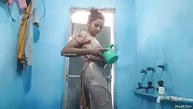 Desi Girl Bathing