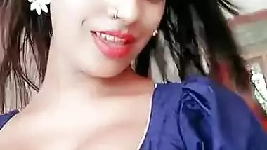 Huge tite boob indian girl