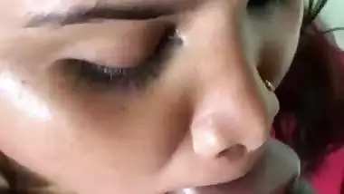 Desi girl swallows the BBC in the Bangladeshi sex video