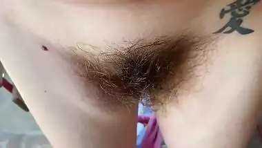 Natural Extremely Hairy Pussy