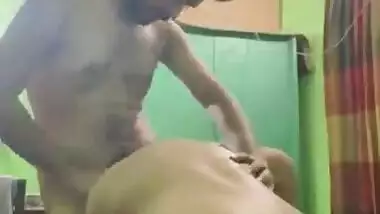 Indian Desi Girl Blowjob and Fucking 5 clips part 1