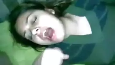 INDIAN COLLEGE GIRL CUM SWALLOW