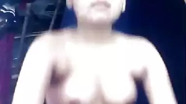 Cute Desi Village girl Showing her Boobs and Pussy