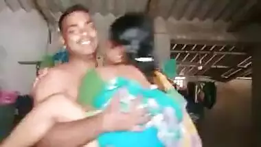देवर ने देहाती भाभी को गोदी में उठाकर लगाया जबरदस्त इंग्लिश शॉट!