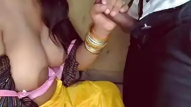 बेटे ने अपनी स्टेप मॉम को चोदा