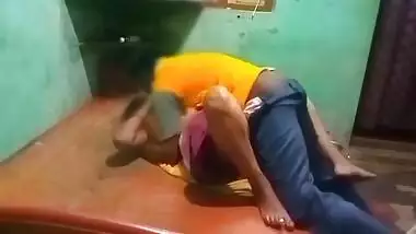 Tamil Aunty Doggy Style Sex Video