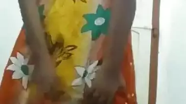 Tamil teen cute girl nighty night boob showing