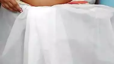 Hot Mother - Hindi Hot Mom Saree Open Video - Hot