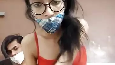 Anshika Handjob in Cam show